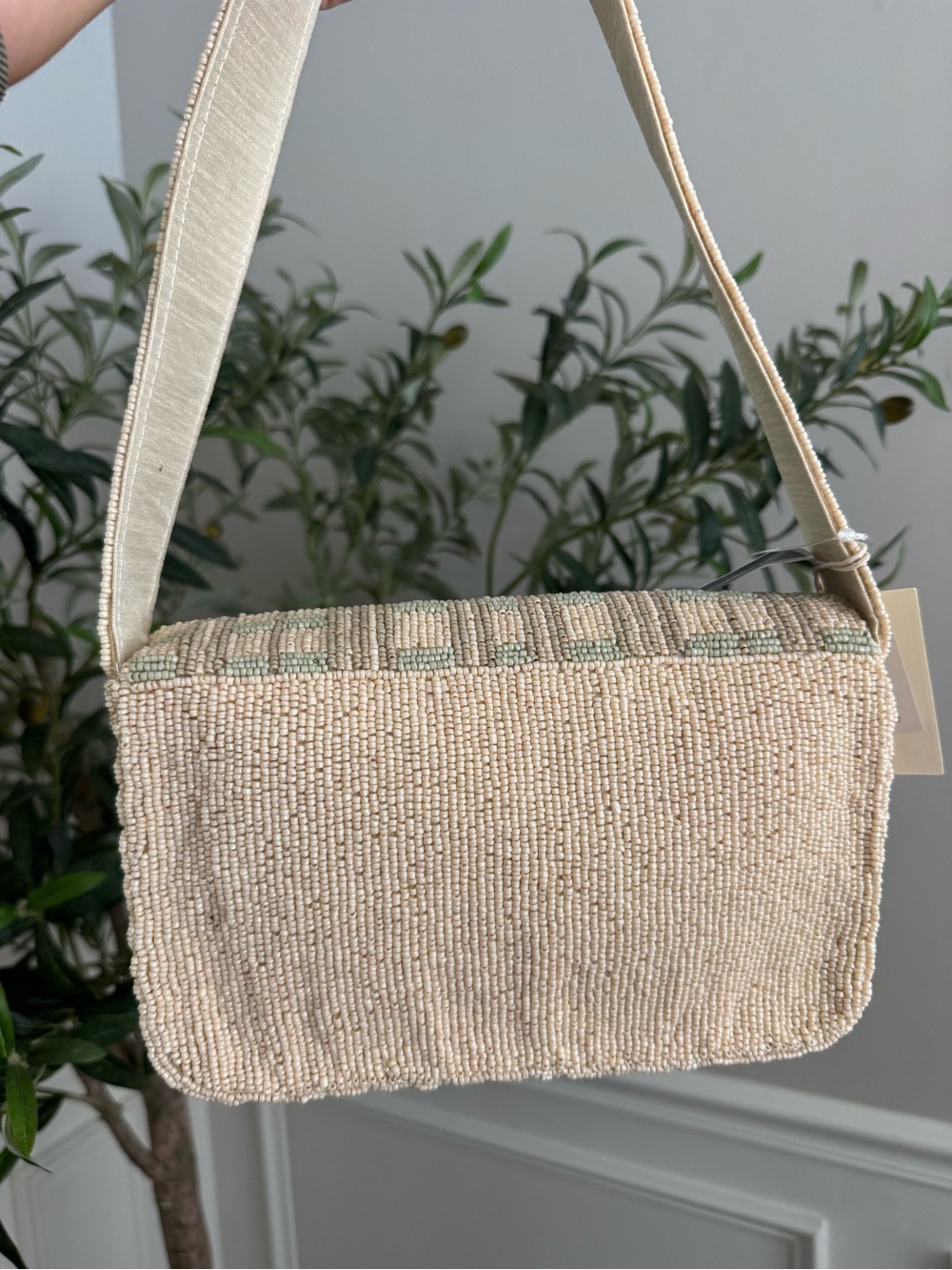 Sol and Mer Beaded Pumpkin Shoulder Bag - Picture 3 of 6
